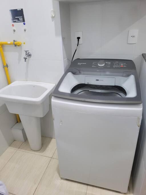 Egidios Ap - Centro De Sao Pedro Da Aldeia Apartment Bagian luar foto